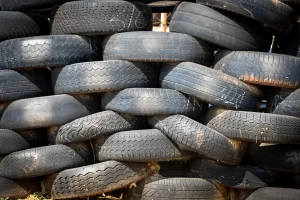 how to store tires in garage